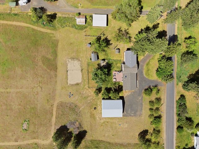 2619 W Woolard Rd, Colbert, WA 99005