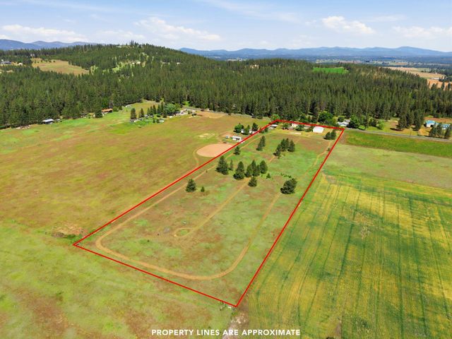 2619 W Woolard Rd, Colbert, WA 99005