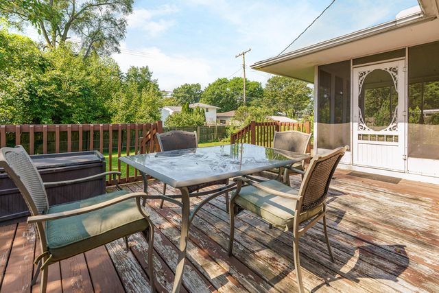 1475 Fahlander Drive S, Columbus, OH 43229