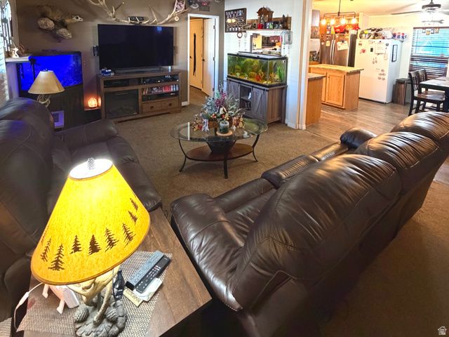 863 W BIG MOUNTAIN DR, Taylorsville, UT 84123