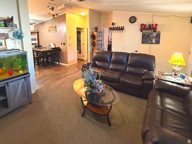 863 W BIG MOUNTAIN DR, Taylorsville, UT 84123