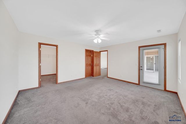 2430 SMITH AVE, Rapid City, SD 57701