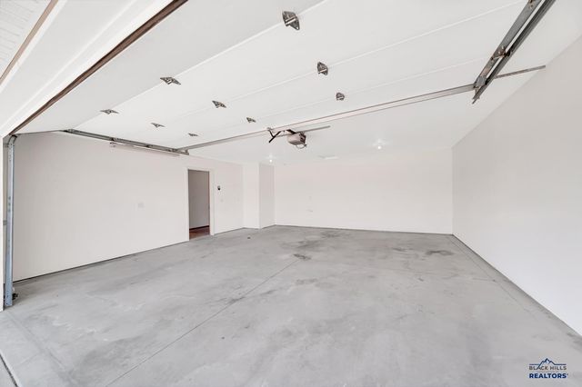 2430 SMITH AVE, Rapid City, SD 57701