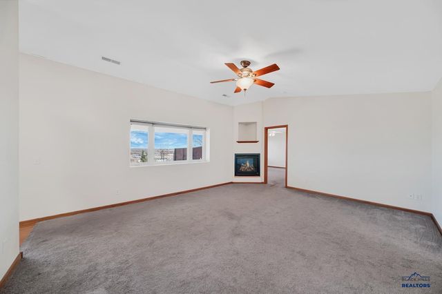 2430 SMITH AVE, Rapid City, SD 57701