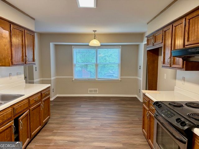 110 Marilyn Drive E, Fayetteville, GA 30214