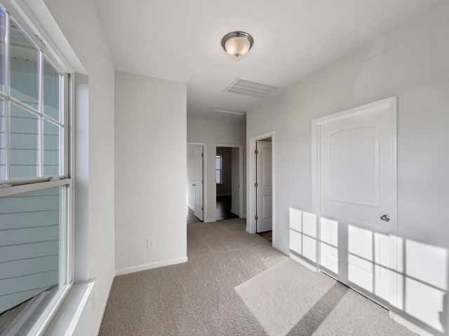 560 Sunflower Dr, Smyrna, TN 37167