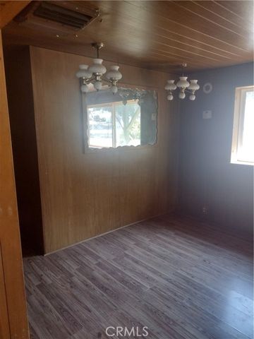 7 Pioneer Place, Bodfish, CA 93205