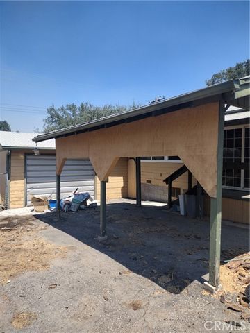 7 Pioneer Place, Bodfish, CA 93205