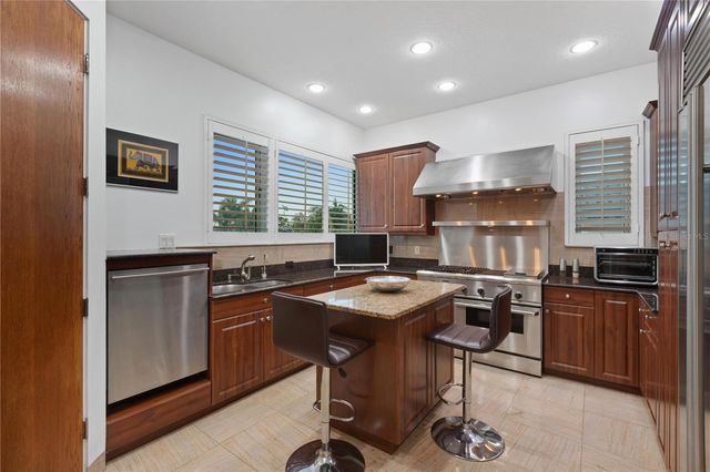 4908 64TH DRIVE W, Bradenton, FL 34210