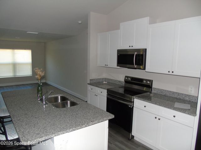 1299 Platt Avenue SW, Palm Bay, FL 32908