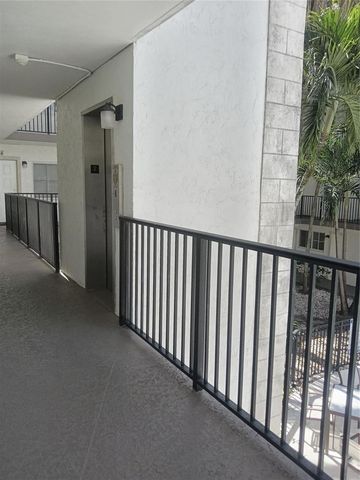 924 SE 2nd Street 11, Fort Lauderdale, FL 33301