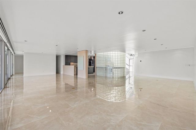 320 S SHORE DRIVE, Sarasota, FL 34234