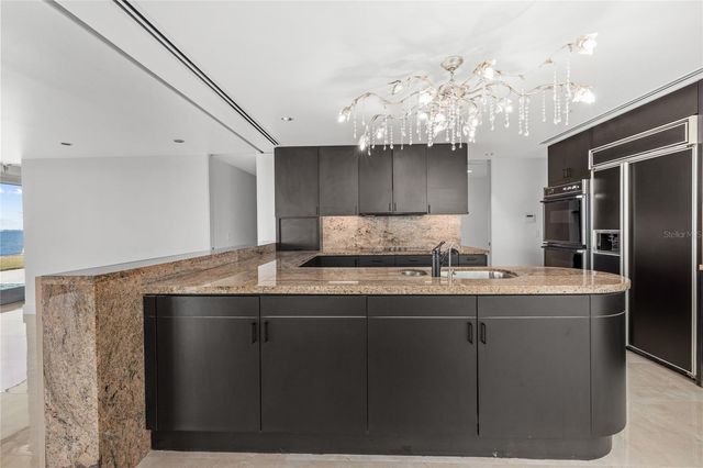 320 S SHORE DRIVE, Sarasota, FL 34234