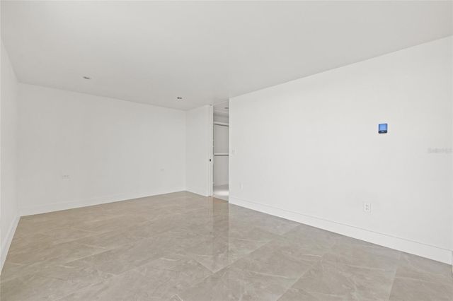 320 S SHORE DRIVE, Sarasota, FL 34234