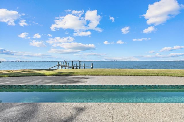 320 S SHORE DRIVE, Sarasota, FL 34234