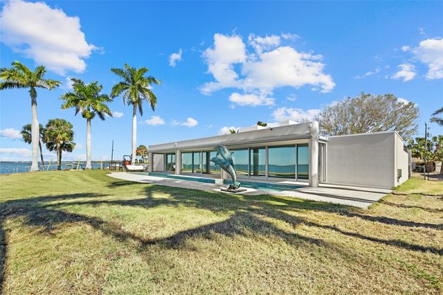 320 S SHORE DRIVE, Sarasota, FL 34234