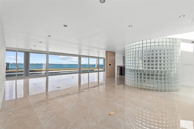 320 S SHORE DRIVE, Sarasota, FL 34234