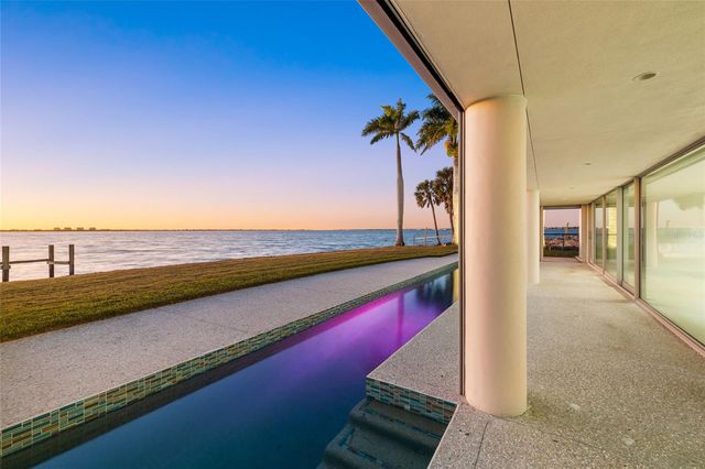 320 S SHORE DRIVE, Sarasota, FL 34234
