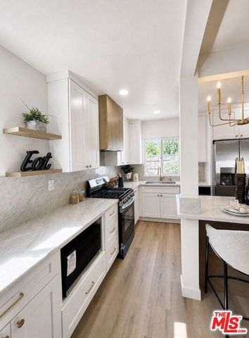 10911 Lemay Street, North Hollywood (los Angeles), CA 91606