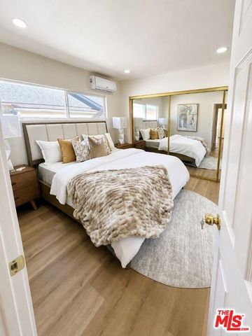 10911 Lemay Street, North Hollywood (los Angeles), CA 91606