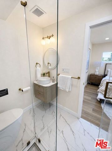 10911 Lemay Street, North Hollywood (los Angeles), CA 91606