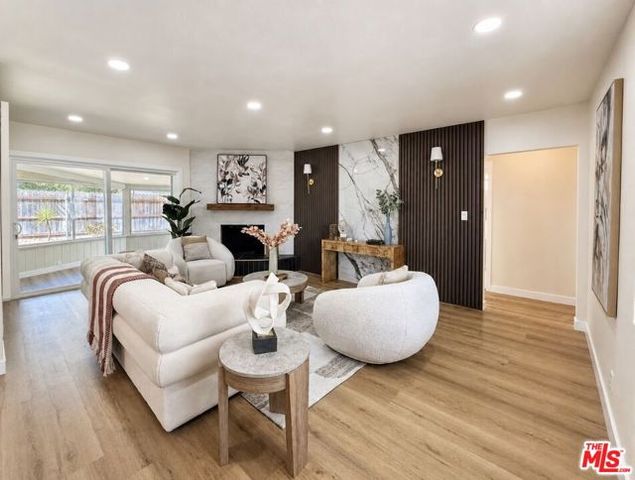 10911 Lemay Street, North Hollywood (los Angeles), CA 91606