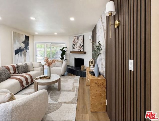 10911 Lemay Street, North Hollywood (los Angeles), CA 91606