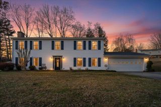 5625 North Lake DR, Roanoke, VA 24019
