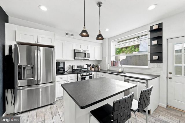 1920 WARNOCK ST, Philadelphia, PA 19148