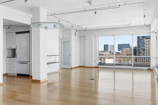 25 Channel 1102, Boston, MA 02210