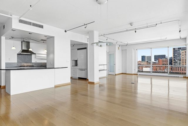 25 Channel 1102, Boston, MA 02210