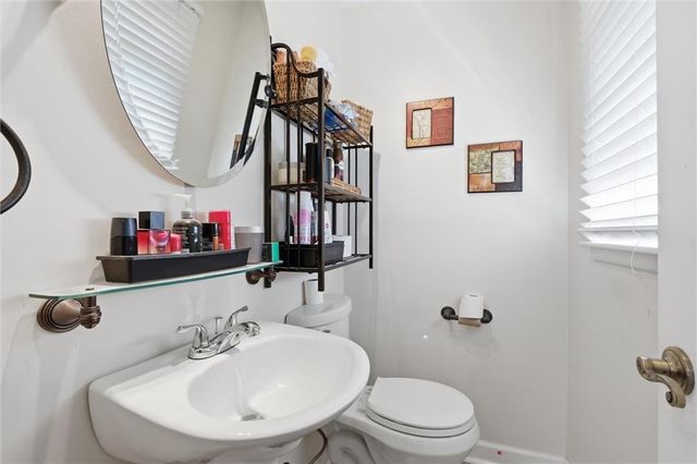 713 S Sunset Drive, Olathe, KS 66061