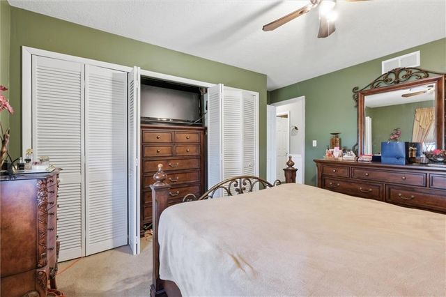 713 S Sunset Drive, Olathe, KS 66061