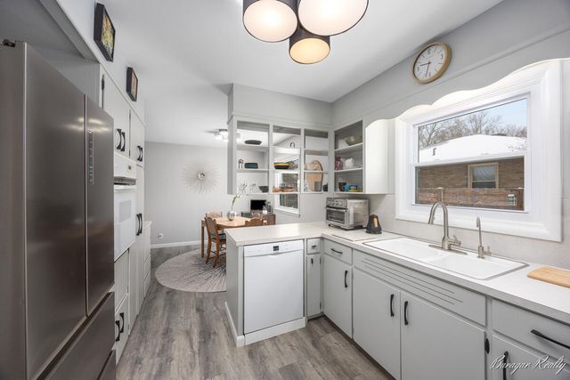 830 Russwood Street Ne, City Of Grand Rapids, MI 49505