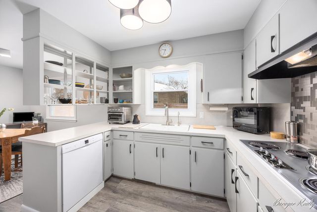 830 Russwood Street Ne, City Of Grand Rapids, MI 49505