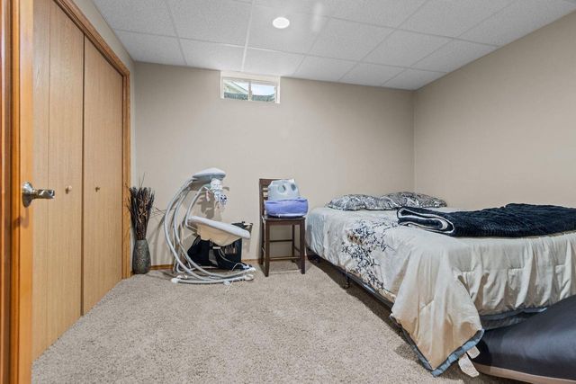 1992 MAYFLOWER STREET, Kaukauna, WI 54130