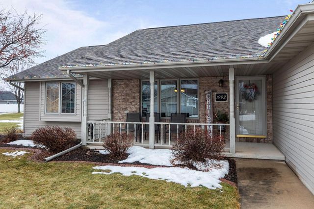 1992 MAYFLOWER STREET, Kaukauna, WI 54130