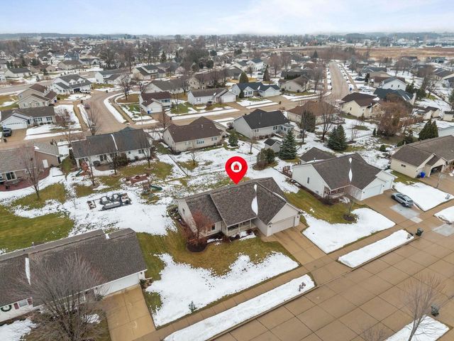 1992 MAYFLOWER STREET, Kaukauna, WI 54130