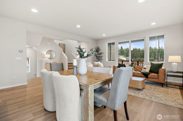 18528 SE 271st Place, Covington, WA 98042