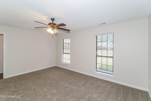 7120 Oak Forest Drive, Olive Branch, MS 38654