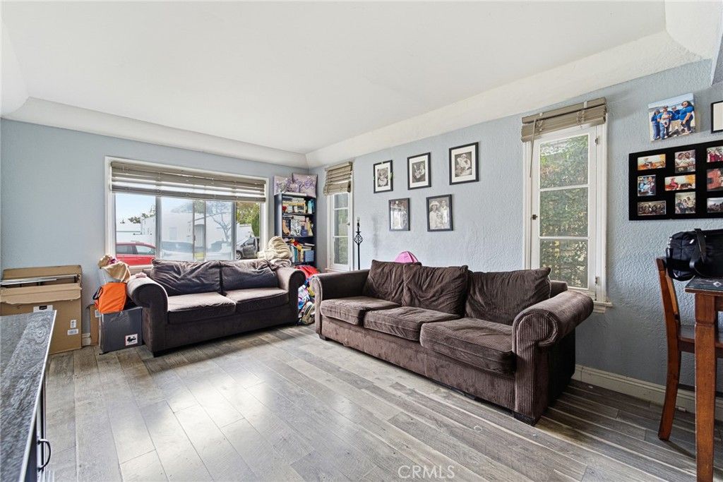 Image 8 of property listing at 9231 Hunt Avenue, South Gate, CA 90280