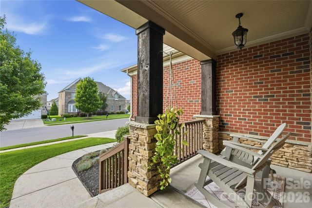 803 Five Leaf Lane, Waxhaw, NC 28173