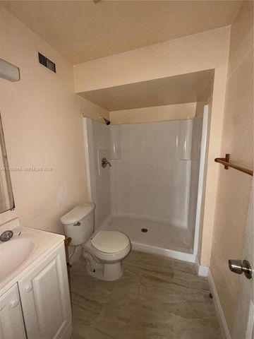 7753 Tam Oshanter Blvd 7757, North Lauderdale, FL 33068