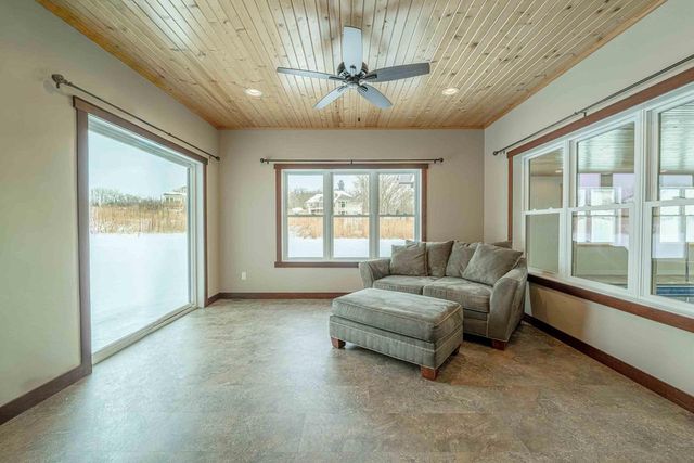 7598 Driftless Ridge Way, Verona, WI 53593