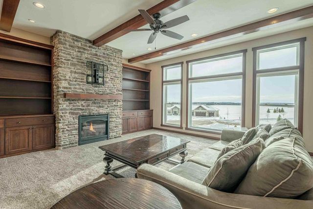 7598 Driftless Ridge Way, Verona, WI 53593