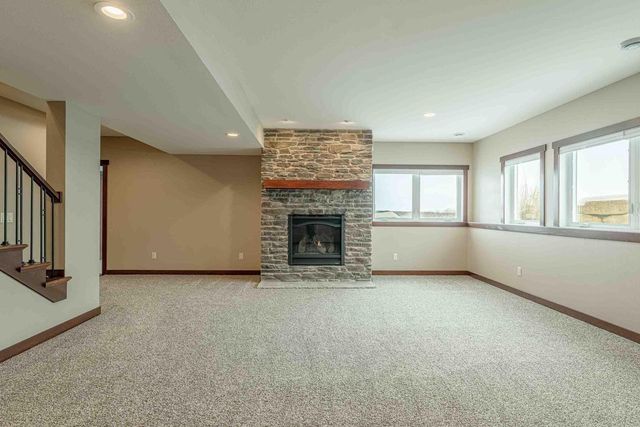 7598 Driftless Ridge Way, Verona, WI 53593