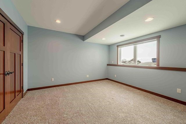 7598 Driftless Ridge Way, Verona, WI 53593