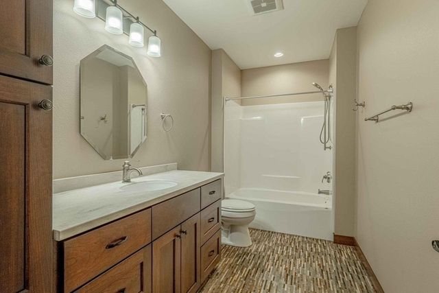 7598 Driftless Ridge Way, Verona, WI 53593