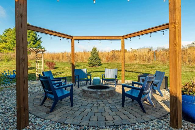 7598 Driftless Ridge Way, Verona, WI 53593