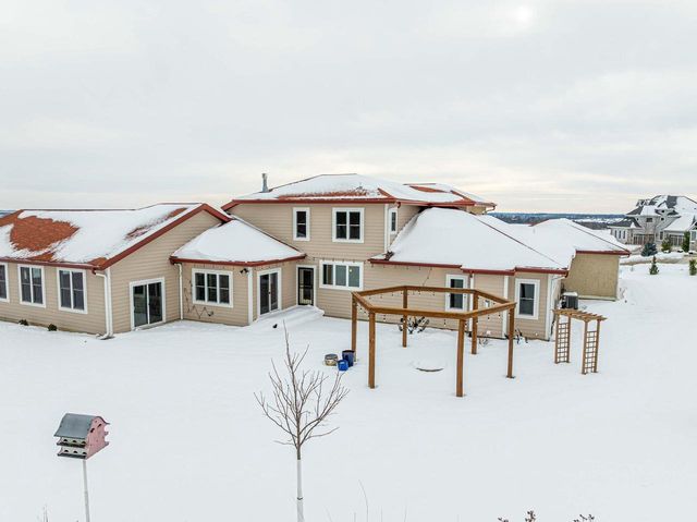 7598 Driftless Ridge Way, Verona, WI 53593